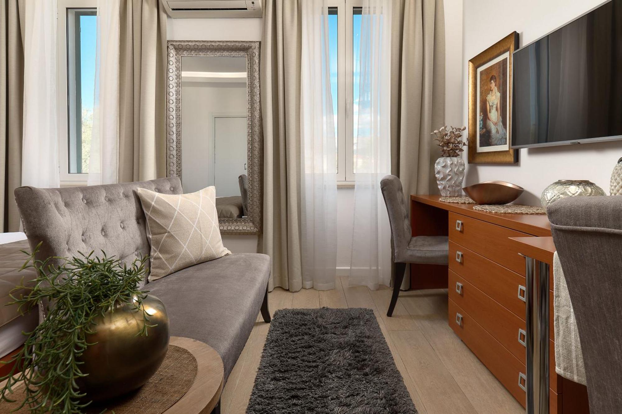 Apartments Studios 81 Σπλιτ Εξωτερικό φωτογραφία