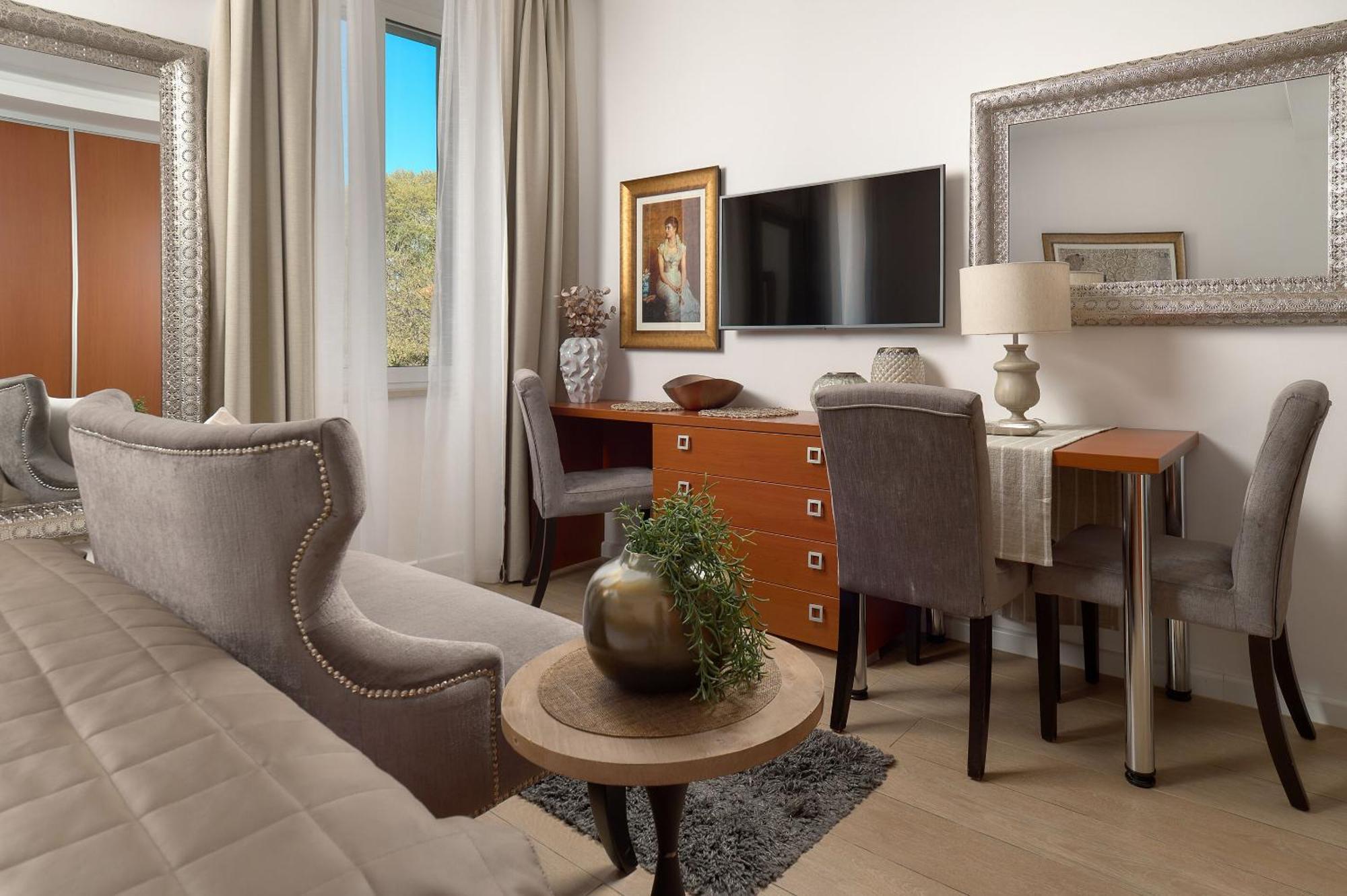 Apartments Studios 81 Σπλιτ Εξωτερικό φωτογραφία
